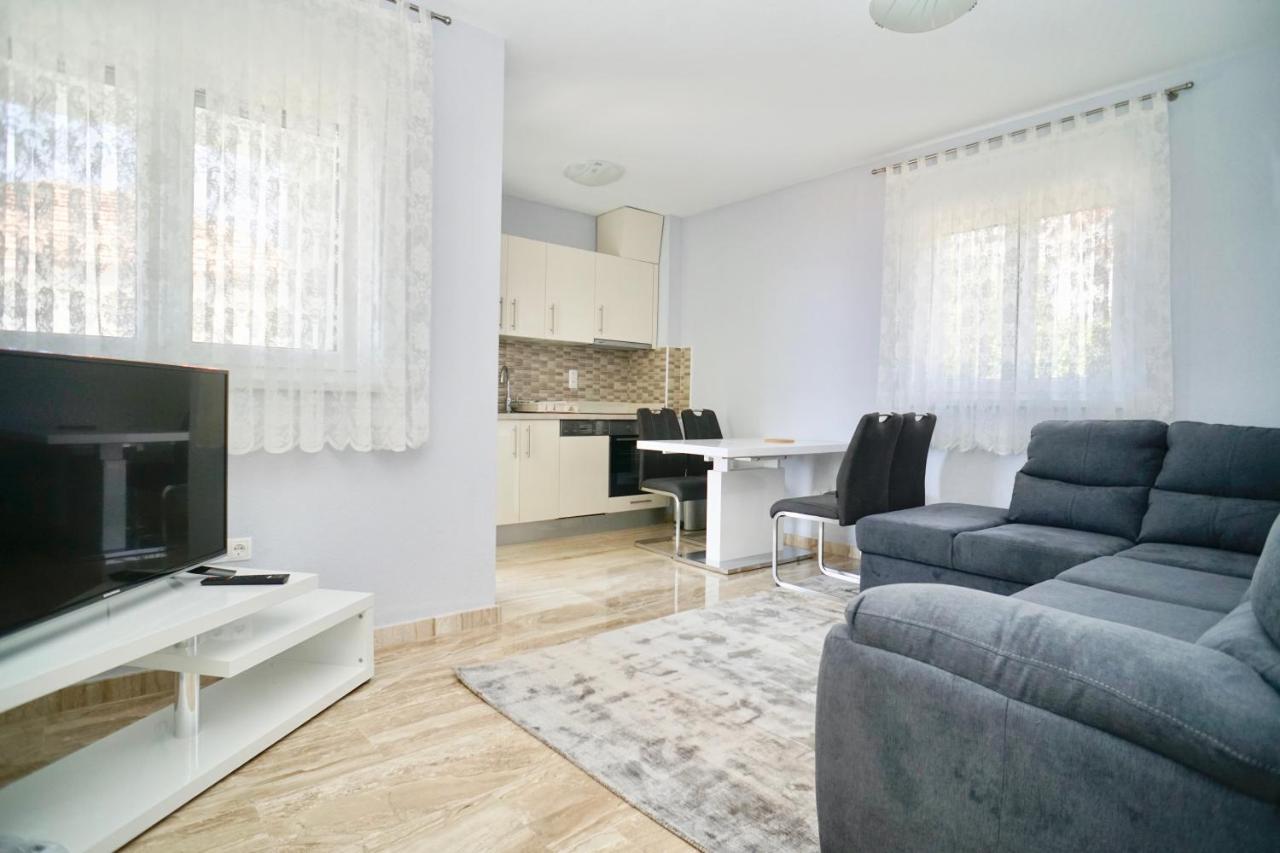 Villa Luxury Trogir セゲット・ヴラニツァ エクステリア 写真